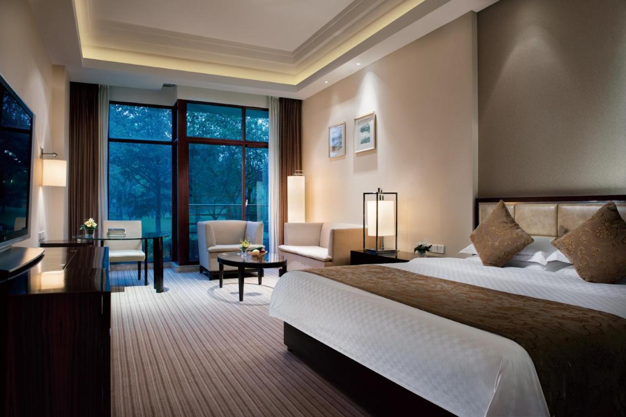 Jinling Riverside Hotel Nanking Exterior foto