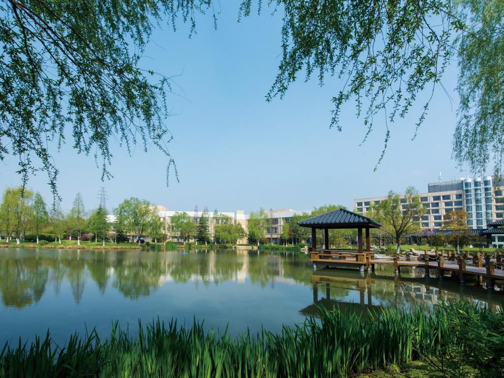 Jinling Riverside Hotel Nanking Exterior foto